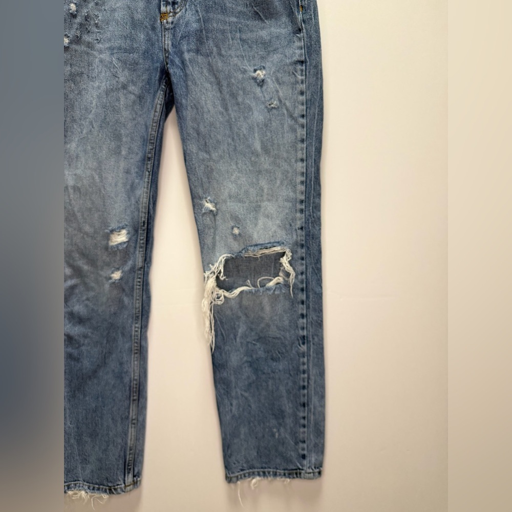 We The Free by Free People Dakota Straight Leg Distressed Fray Hem Jeans Size 27 - Picture 4 of 11